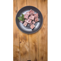 Hovězí hrudní kosti jemně mleté na kostky 1000 g GRAF BARF