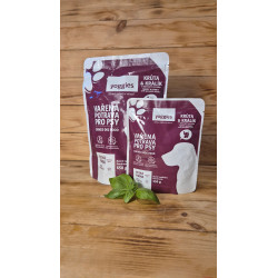 Vařené menu na cesty - Králičí a krůtí maso s dýňovými semínky 650 g